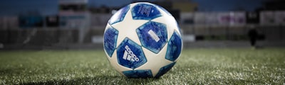 曼城足球俱乐部队徽